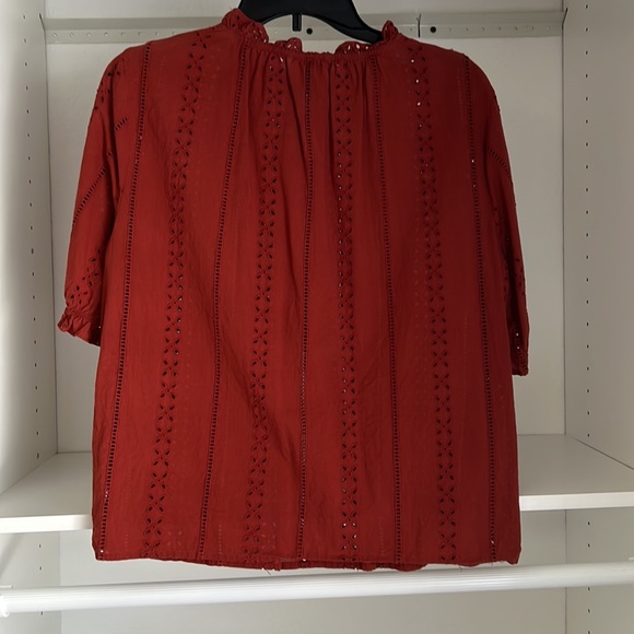 Eyelet Blouse - Picture 2 of 4